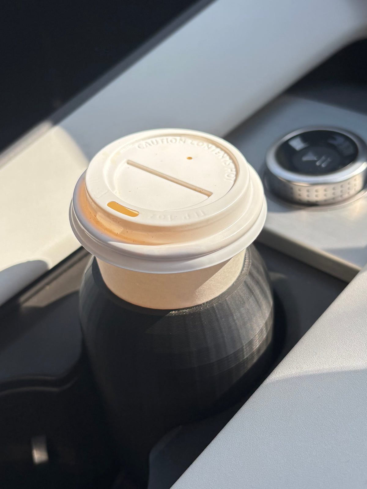 Car piccolo cup holder