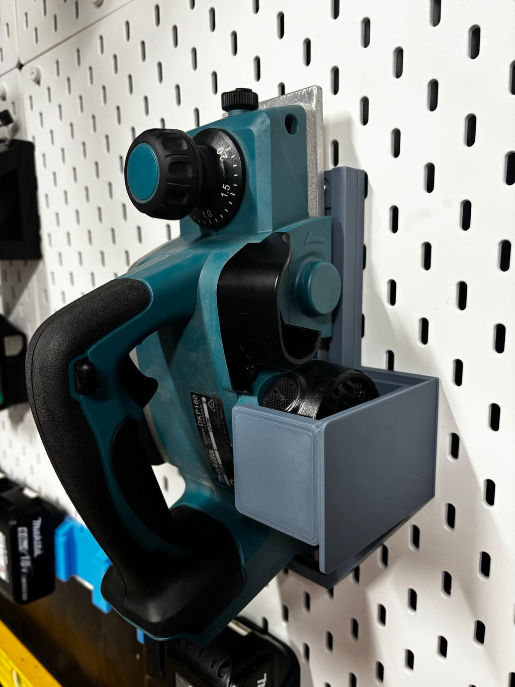 Wall bracket for makita 18 v cordless planer DPK180 (dark blue )